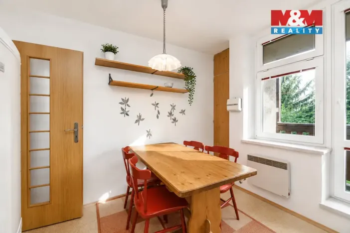 Prodej bytu 3+1, Náchod, Vodárenská, 79 m2