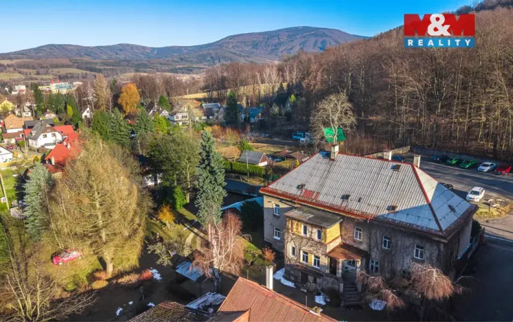 Prodej bytu 2+1, Hejnice, 72 m2