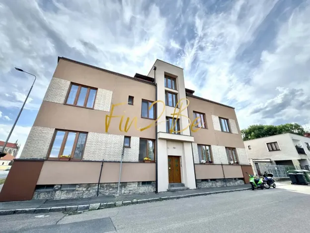 Pronájem bytu 3+1, Kutná Hora - Sedlec, Vítězná, 89 m2