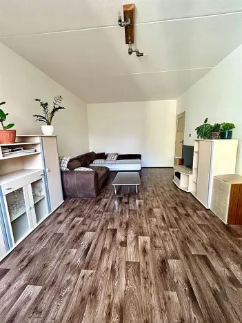 Pronájem bytu 2+1, Chomutov, Skalková, 60 m2