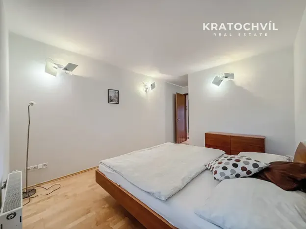 Pronájem bytu 3+kk, Praha - Podolí, Na hřebenech II, 119 m2