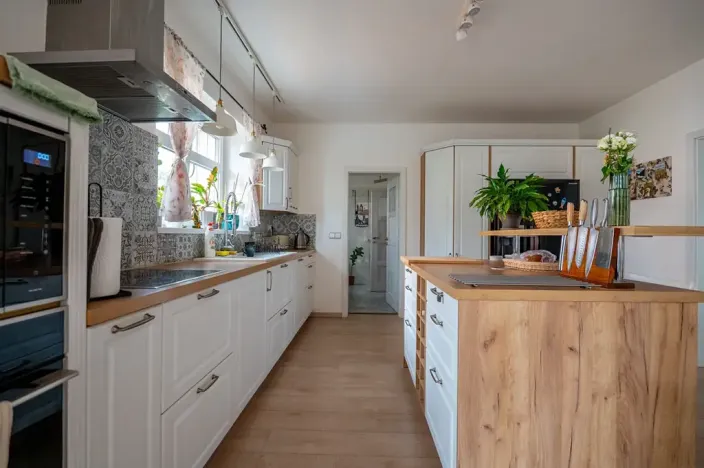 Pronájem bytu 2+kk, Liberec, Křížkovského, 70 m2