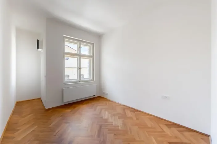 Pronájem bytu 3+kk, Praha - Vinohrady, Hradešínská, 64 m2