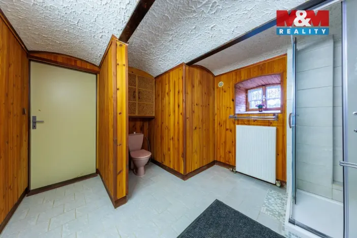 Prodej chalupy, Kraslice - Tisová, 250 m2