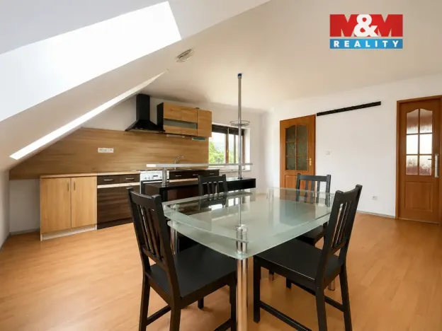 Pronájem bytu 3+1, Lomnice, Tišnovská, 80 m2