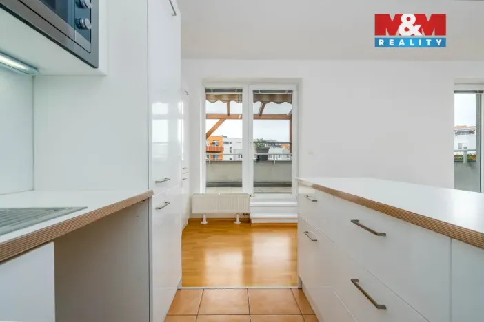 Prodej bytu 2+kk, Praha, Sicherova, 64 m2