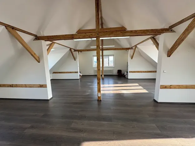 Pronájem kanceláře, Praha - Horní Počernice, Bystrá, 120 m2
