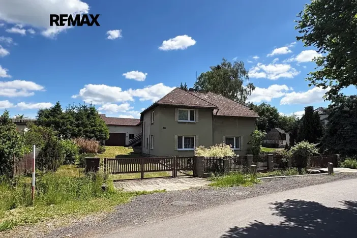 Prodej rodinného domu, Leština u Světlé, 240 m2