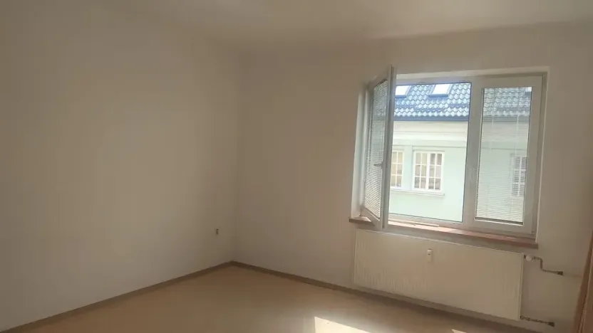 Pronájem bytu 1+1, Frýdek-Místek, Jana Švermy, 40 m2