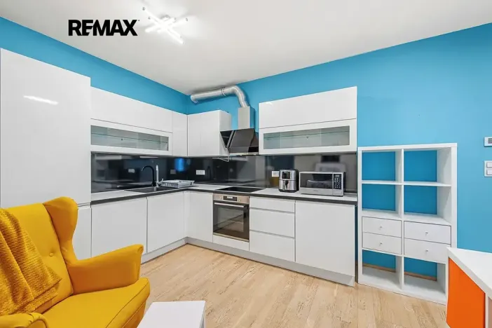 Prodej bytu 1+kk, Praha - Žižkov, Olšanská, 34 m2