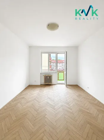 Pronájem bytu 2+1, Ostrov, Myslbekova, 58 m2