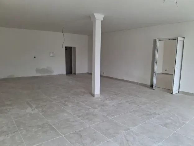 Pronájem obchodního prostoru, Žatec, U Oharky, 98 m2