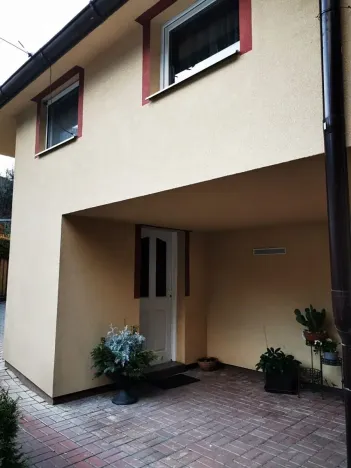 Pronájem bytu 1+kk, Třebotov, Karlštejnská, 28 m2