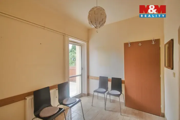 Prodej obchodního prostoru, Příbor, Místecká, 308 m2