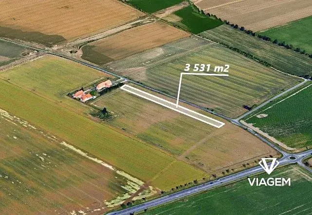 Prodej podílu pole, Hradec Králové, 1765 m2