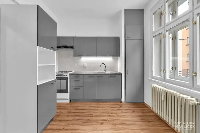 Pronájem bytu 2+1, Hradec Králové, Průmyslová, 55 m2