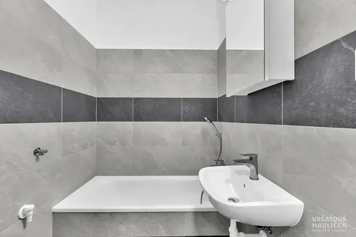 Pronájem bytu 2+1, Hradec Králové, Průmyslová, 55 m2