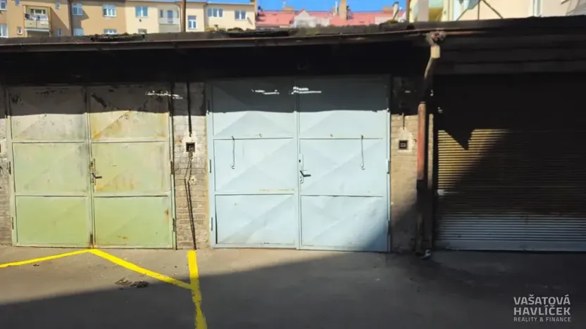 Prodej garáže, Hradec Králové, 19 m2