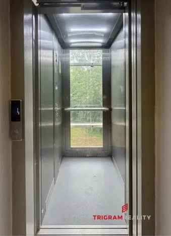 Pronájem bytu 2+kk, Praha - Veleslavín, Na okraji, 45 m2