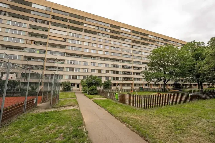 Prodej bytu 3+1, Praha - Prosek, Prosecká, 69 m2