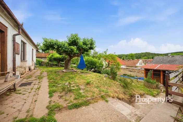 Prodej rodinného domu, Svinařov, Pod Kozincem, 297 m2