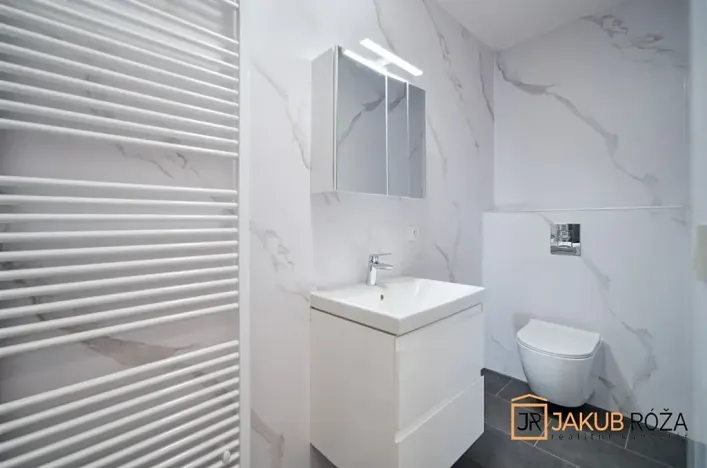 Pronájem bytu 2+kk, Mladé Buky, 38 m2