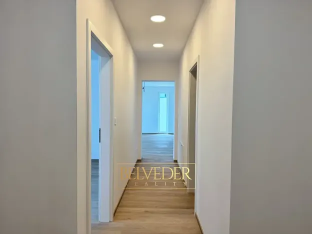 Pronájem bytu 2+kk, Teplice, Albrechtova, 70 m2