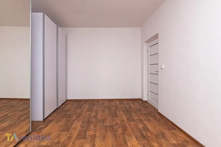 Prodej bytu 3+kk, Karviná, Haškova, 54 m2
