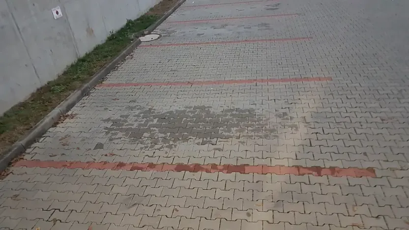 Pronájem garážového stání, Brno, Pastviny, 18 m2