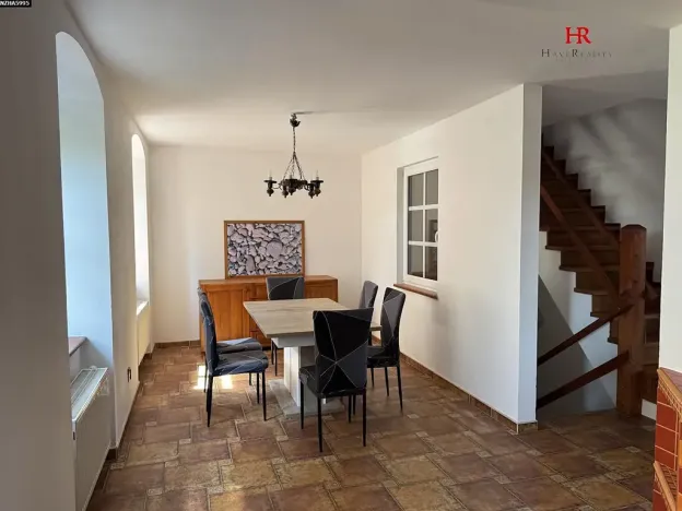 Prodej rodinného domu, Načeradec, Zámecké náměstí, 170 m2
