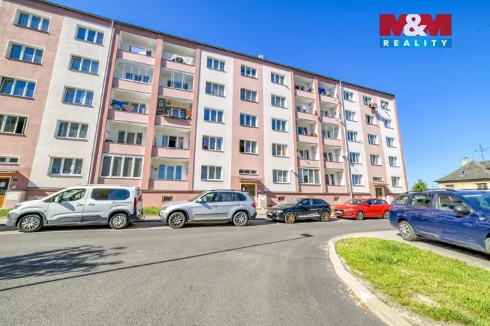 Prodej bytu 2+1, Cheb, V Zahradách, 52 m2