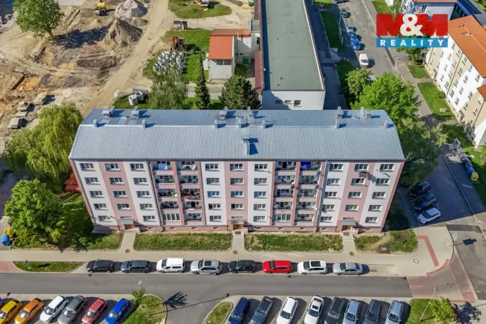 Prodej bytu 2+1, Cheb, V Zahradách, 52 m2