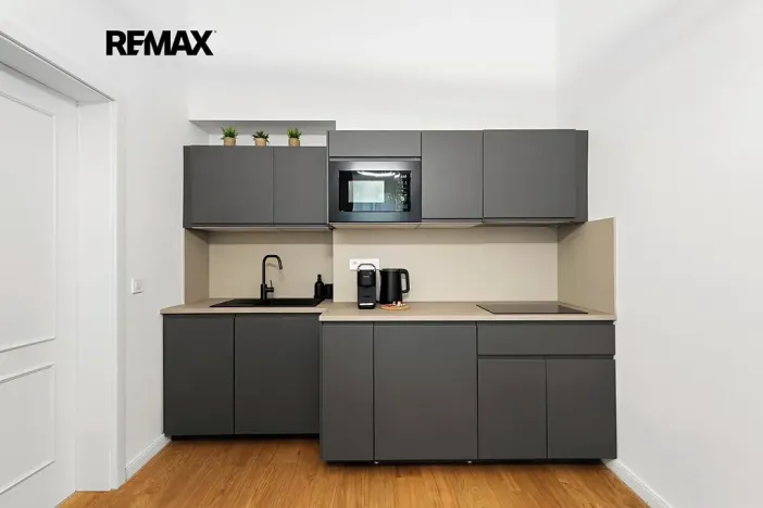 Prodej bytu 2+kk, Praha - Vinohrady, Korunní, 49 m2