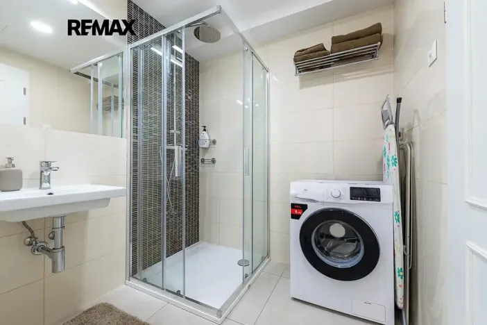 Prodej bytu 2+kk, Praha - Vinohrady, Korunní, 49 m2