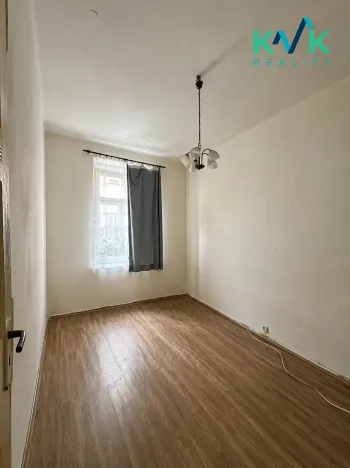 Prodej bytu 3+1, Cheb, Valdštejnova, 85 m2