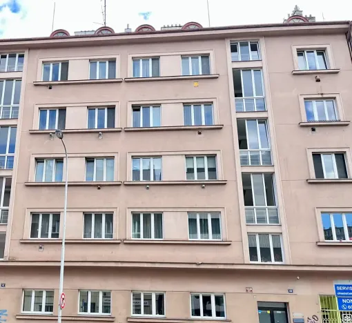 Prodej bytu 1+kk, Praha - Košíře, Vrchlického, 27 m2