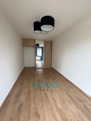Pronájem bytu 2+kk, Praha - Hlubočepy, Ondrákové, 53 m2