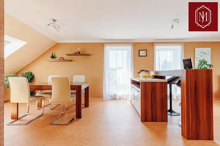 Prodej rodinného domu, Strmilov, 200 m2