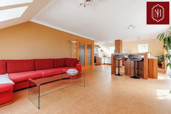 Prodej rodinného domu, Strmilov, 200 m2