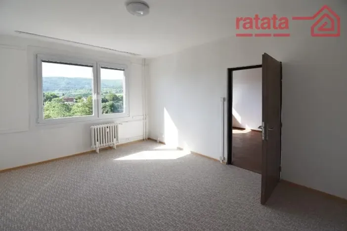 Pronájem bytu 1+1, Klášterec nad Ohří, Královéhradecká, 35 m2