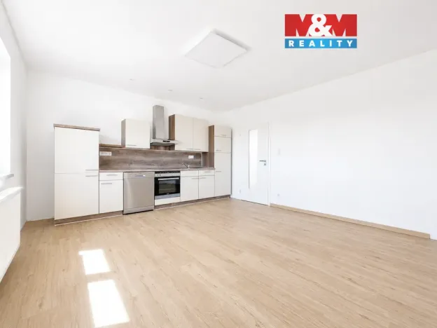 Pronájem bytu 3+kk, Praha - Běchovice, Na Korunce, 99 m2