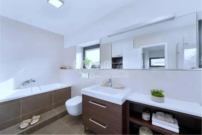 Prodej rodinného domu, Velké Popovice, U Školky, 190 m2