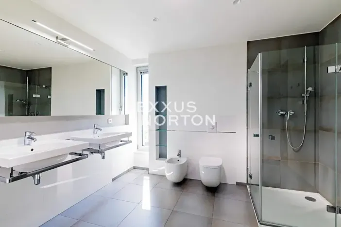 Pronájem bytu 5+kk, Praha - Smíchov, U Dívčích hradů, 202 m2