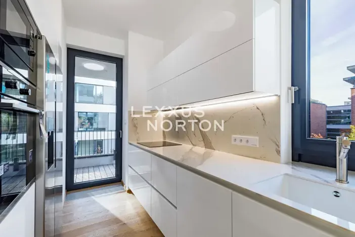 Pronájem bytu 4+kk, Praha - Střešovice, Na dračkách, 138 m2