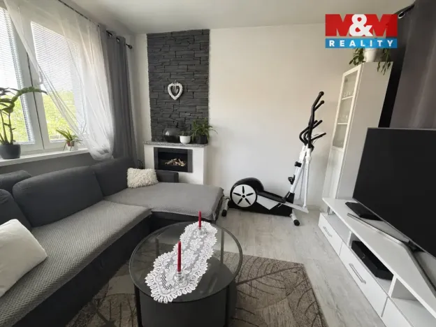 Pronájem bytu 2+1, Kladno - Kročehlavy, Litevská, 57 m2