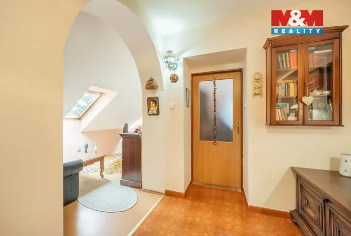 Prodej rodinného domu, Sadská, Pístecká, 220 m2