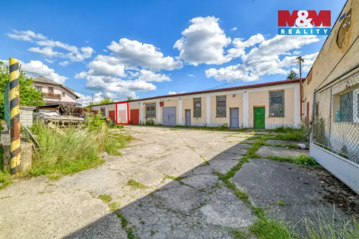 Pronájem garáže, Planá, 36 m2