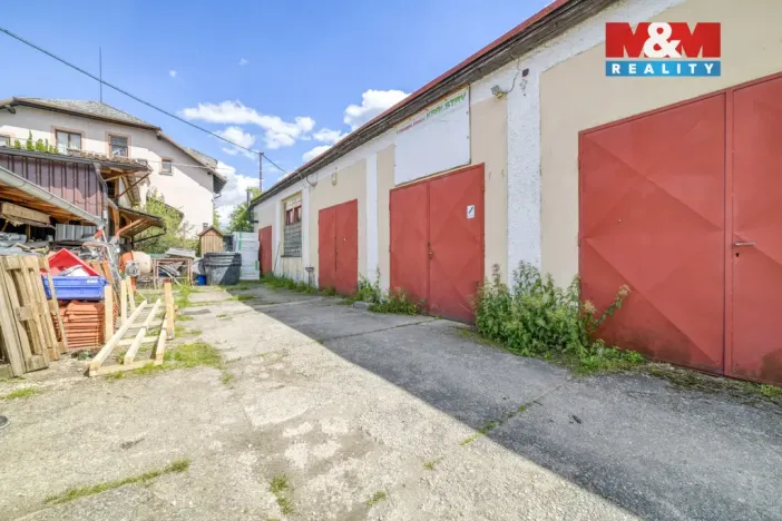 Pronájem garáže, Planá, 36 m2