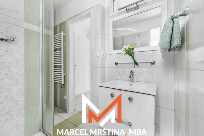 Prodej bytu 1+kk, Náchod, Pražská, 27 m2