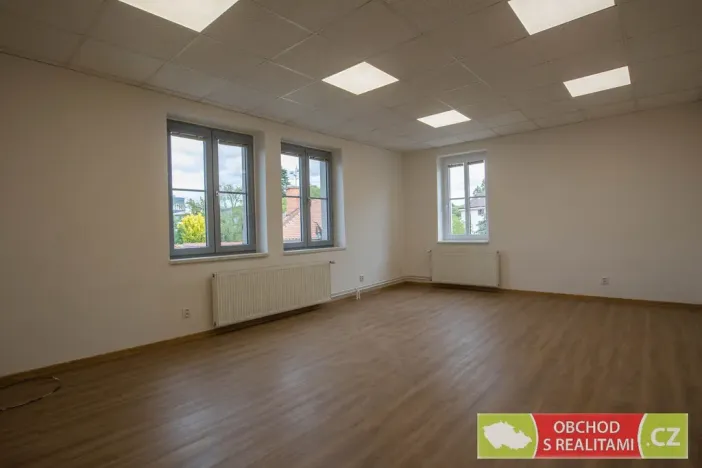 Pronájem kanceláře, Říčany, 17. listopadu, 24 m2